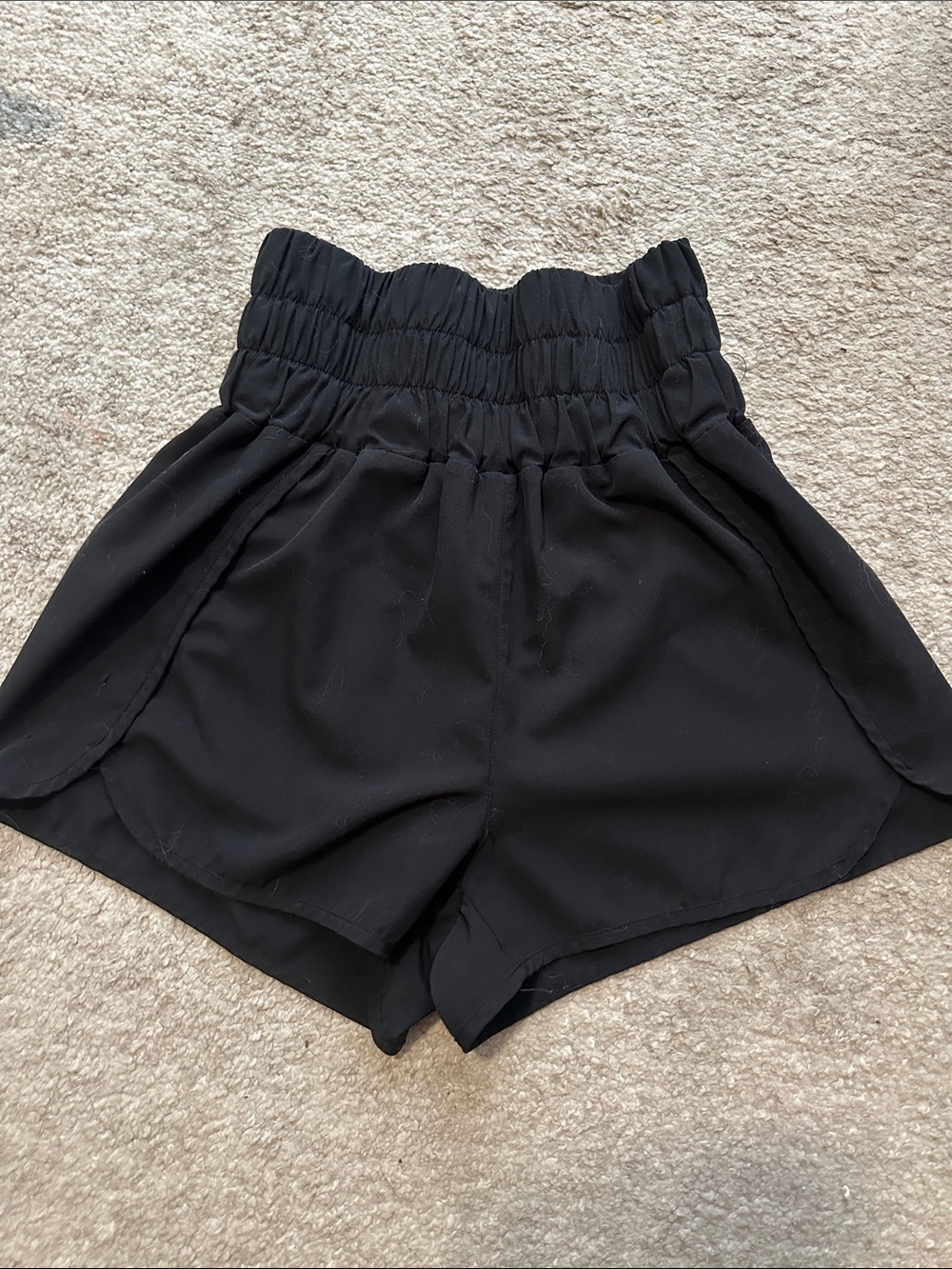 Smocked High-Waist Black Women’s Shorts with Side Pockets